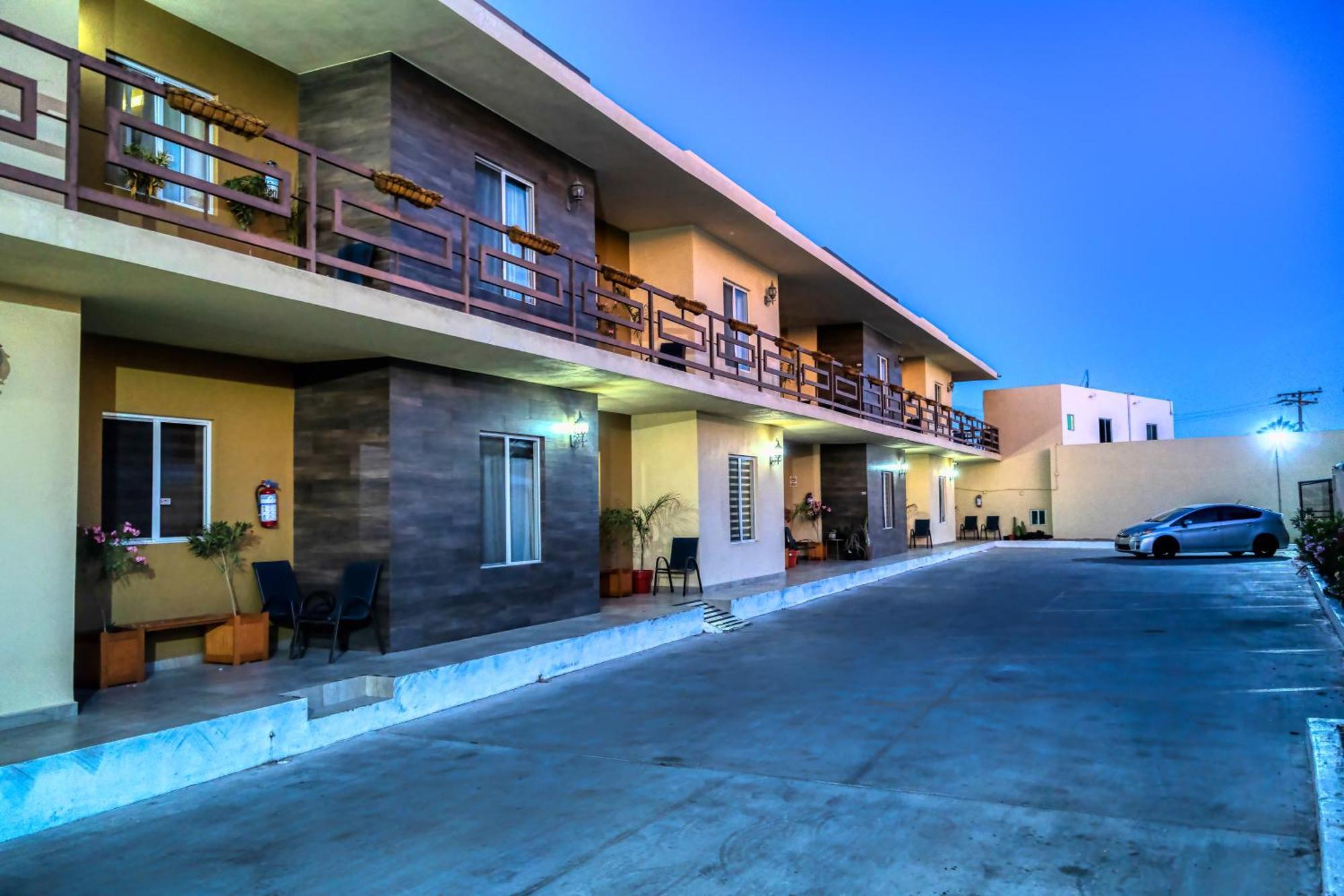 Ancla Suites Hotel - 2 Bedroom Apartments ปูแอร์โตเปญาสโก ภายนอก รูปภาพ